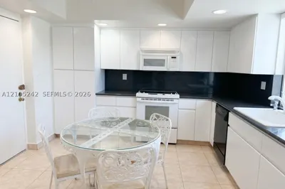 600 Three Islands Blvd #1722 1