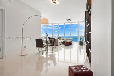 888 Biscayne Blvd #5404 1