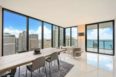 1010 Brickell Ave #4401 1