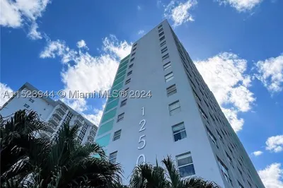 1250 West Ave #6D 1