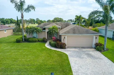 551 High Hawk Circle 1