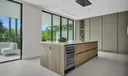 100 Hampton Ln Photo