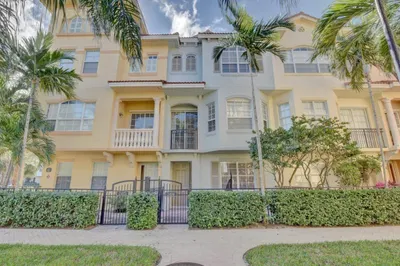 2414 San Pietro Circle 1
