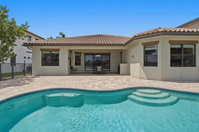 11513 NW 81st Place 1
