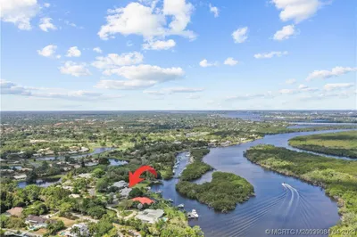 5077 SW Inverness Court 1