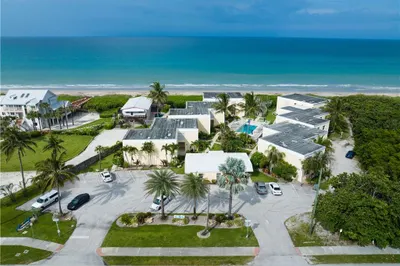 3541 NE Ocean Boulevard #14 1