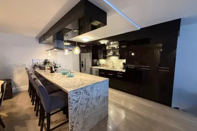 4020 Galt Ocean Dr #904 1