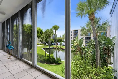 200 Waterway Drive S #309 1