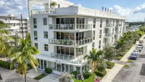 Just Listed | 117 Lake Avenue #204