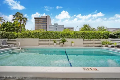 1698 Jefferson Ave #6 1