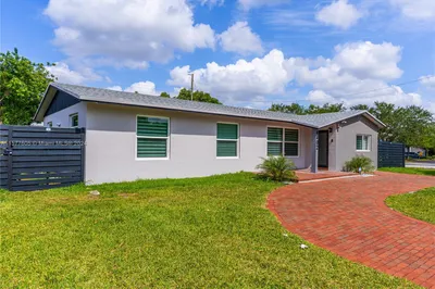 4402 SW 89th Ct 1