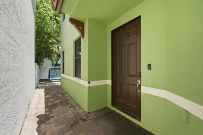 4817 NW 59th Street 1