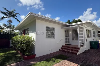 1721 SW 14th St #1721 1