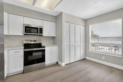 14527 Bonaire Boulevard #309 1