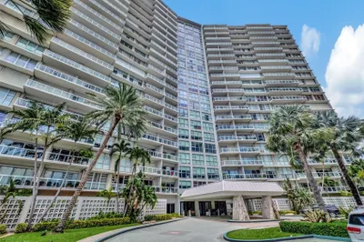 2451 Brickell Ave #12G 1