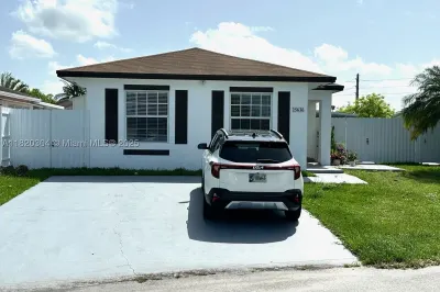 25636 SW 125th Pl #2 1