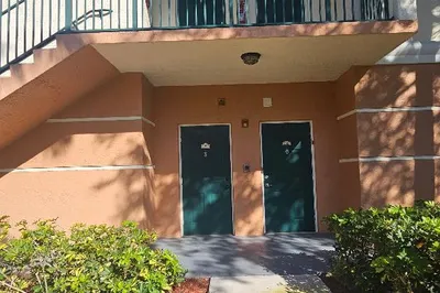 fiore front door