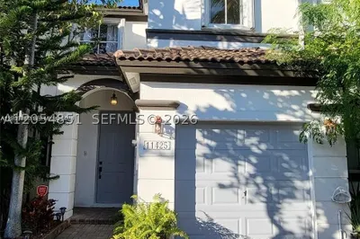 11425 NW 76th Ter 1