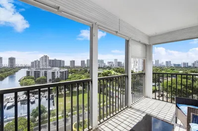 3375 N Country Club Dr #1104 1