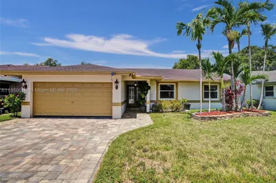 4365 NW 103rd Ter 1