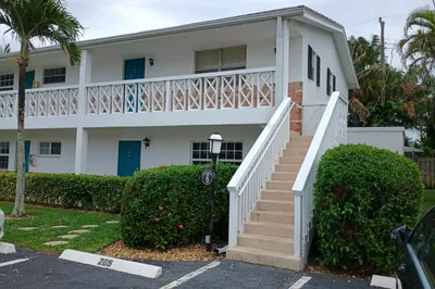 5505 N OCEAN Boulevard N #6-206 1