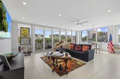 3589 S Ocean Boulevard #306 1