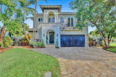 232 SE 18th Avenue 1