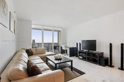 1830 S OCEAN DR #3211 1