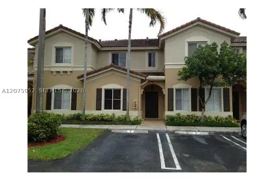 8830 W Flagler St #9 1