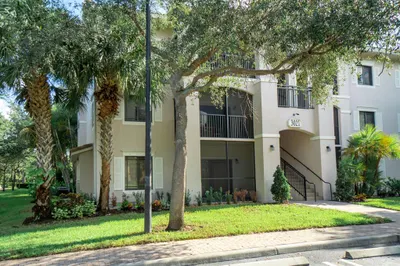 3021 Alcazar Place #104 1