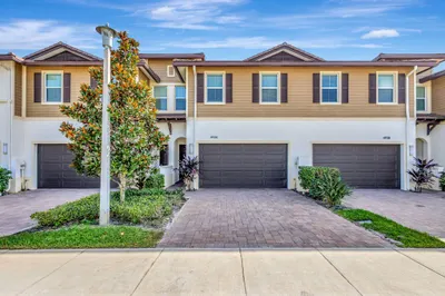4924 Pointe Midtown Way #21 1