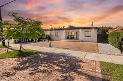 4328 SW 9th Ter 1
