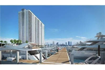 17211 Biscayne Slip #93 Boulevard 1