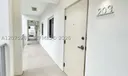 310 E 7th St #203 Photo