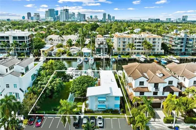 87 Isle Of Venice Dr #1 1