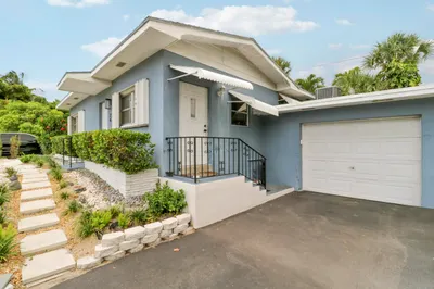 24 Douglas Drive 1
