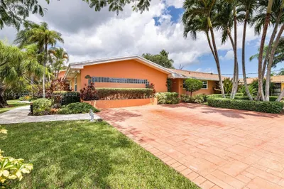 10545 SW 87th Ave 1