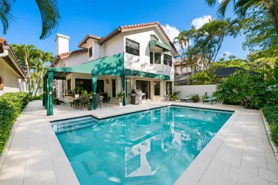 21718 Club Villa Terrace 1