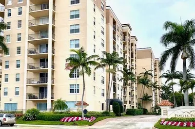 1801 N FLAGLER Drive #432 1