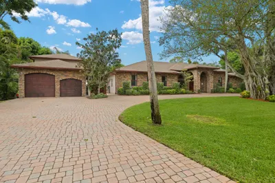 265 Westwood Circle E 1