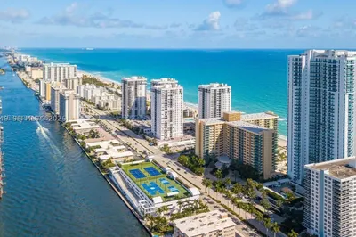 2501 S Ocean Dr #703 1