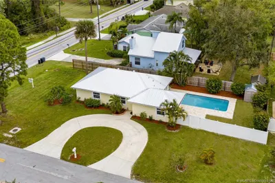 2363 NW Brennan Court 1
