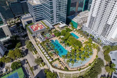 1435 Brickell Ave #3212 1
