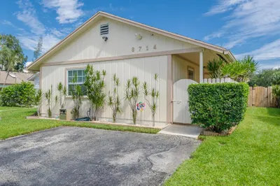 8714 Sol Terrace 1