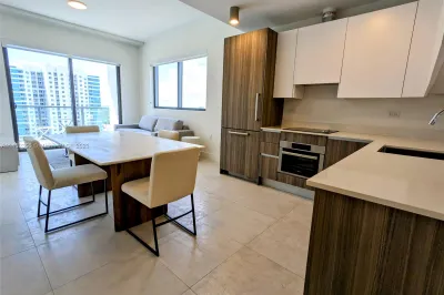 239 SW 9 St. #1702 1