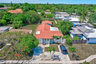 2611 Fillmore St 1