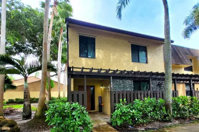 1146 N University Drive 1