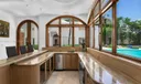 387 Ocean Blvd Photo