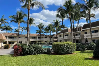 14500 SW 88th Ave #151 1