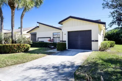 12 Ridge Pointe Drive #D 1